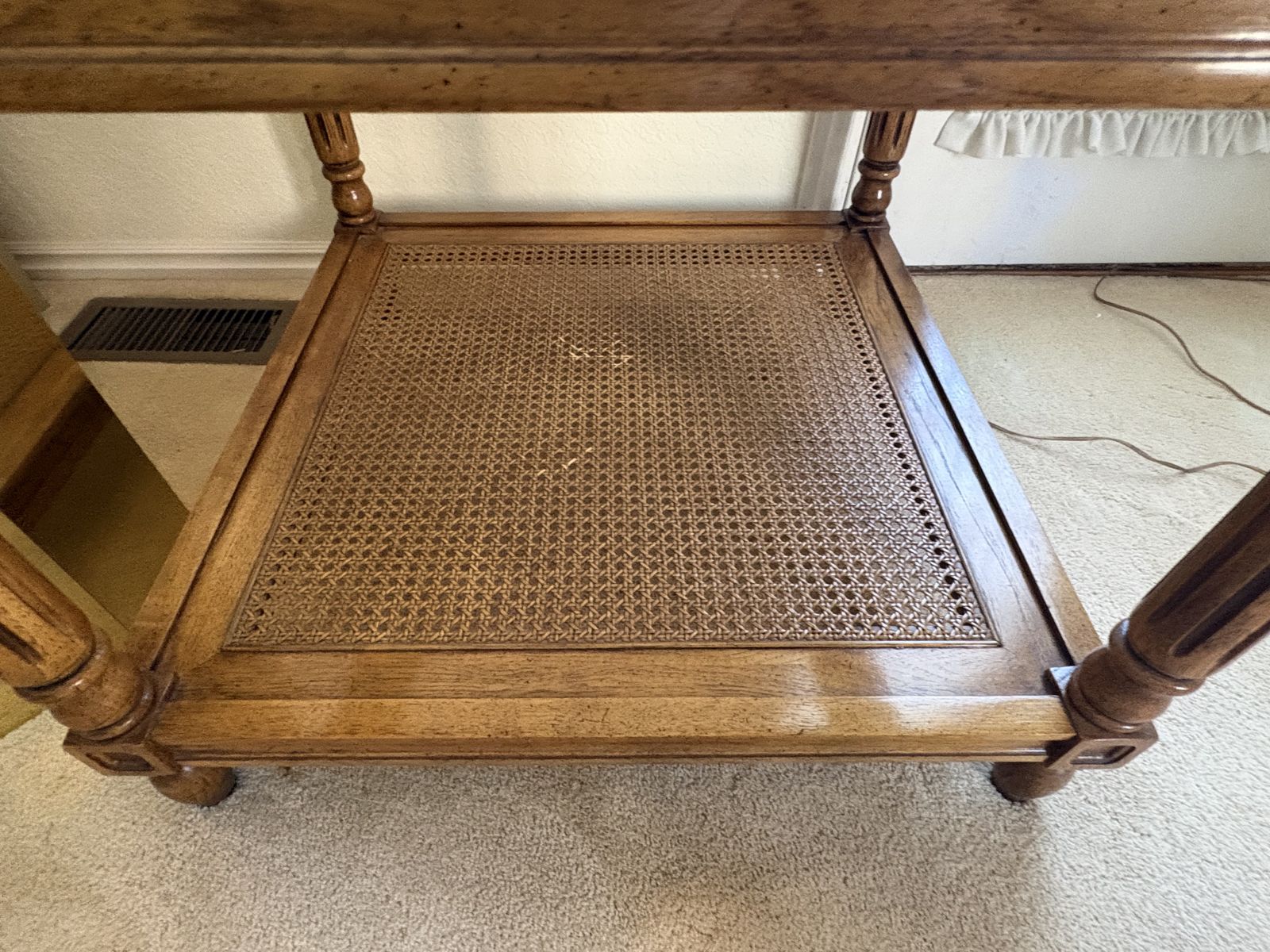 Main image 3
