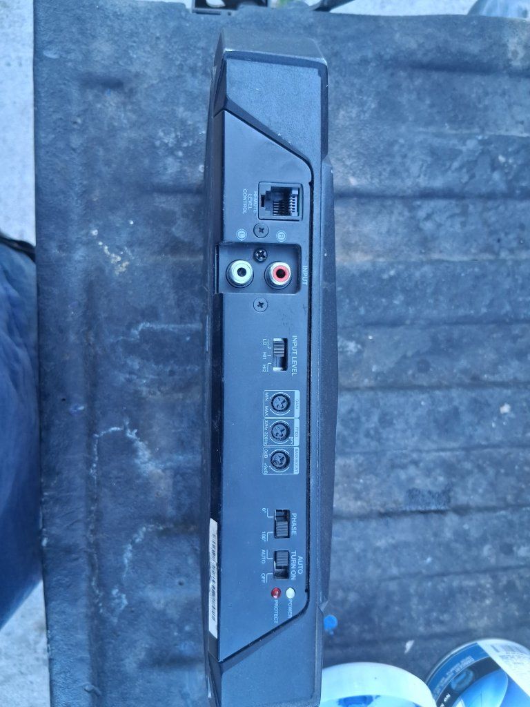 JBL Automotive Amplifier - Car Audio System Component with Fuses