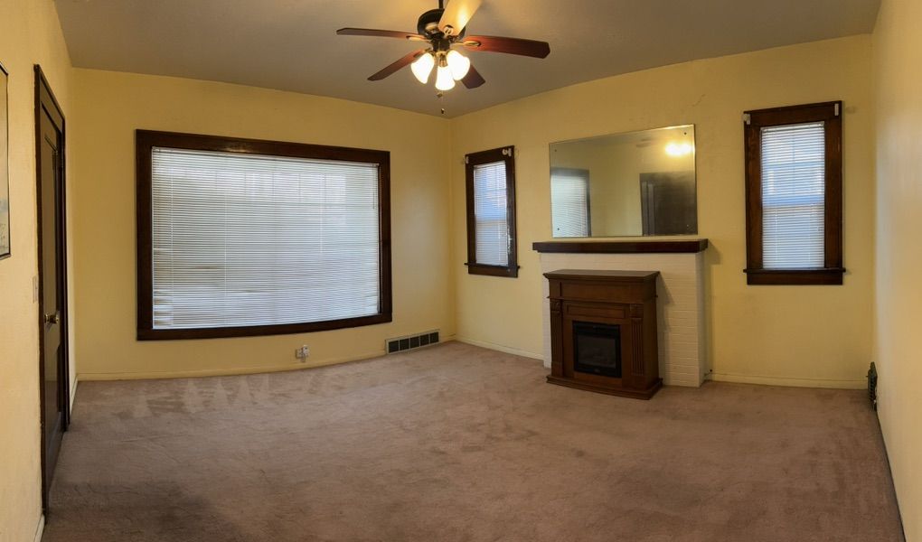 Room For Rent (Gay Friendly)