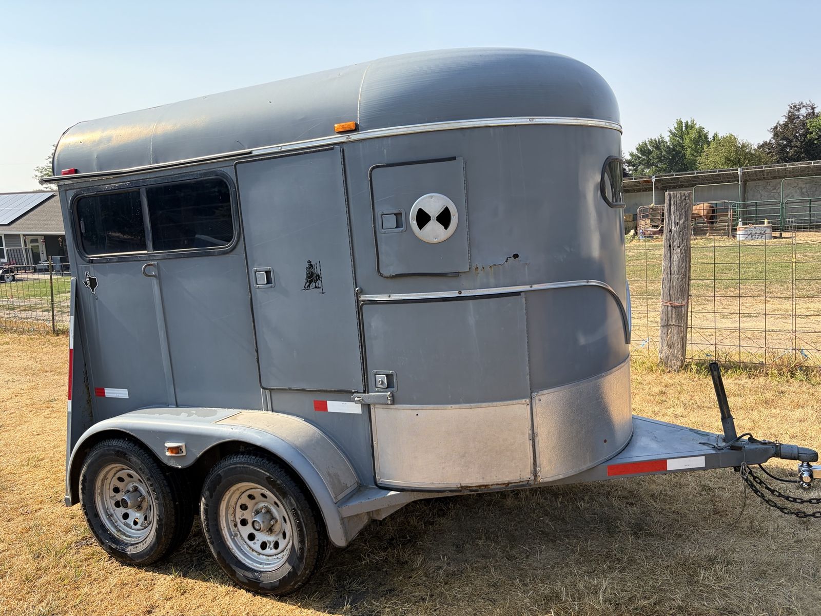 1996 CM Two Horse