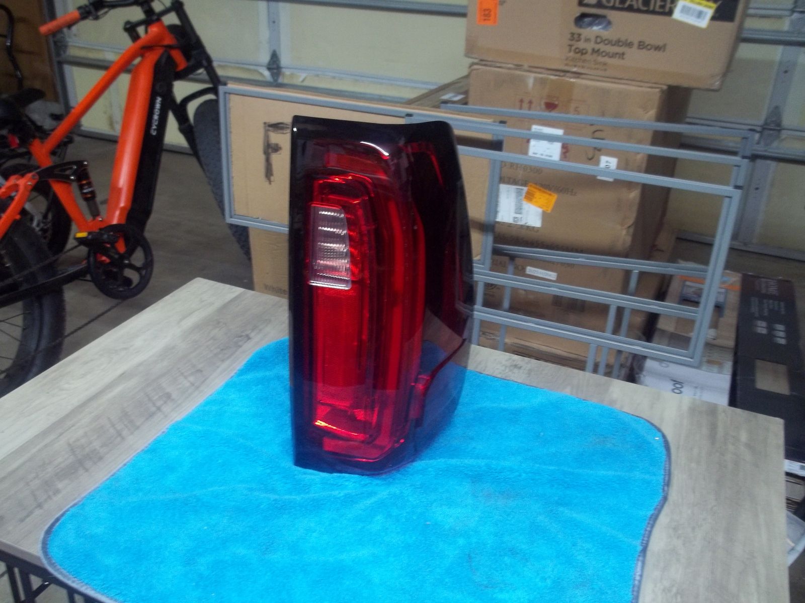 2019-2025 gmc sierra taillights