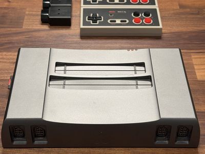 Analogue NT Mini Noir v2 Edition - FPGA NES