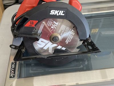 13 Amp Skil Saw