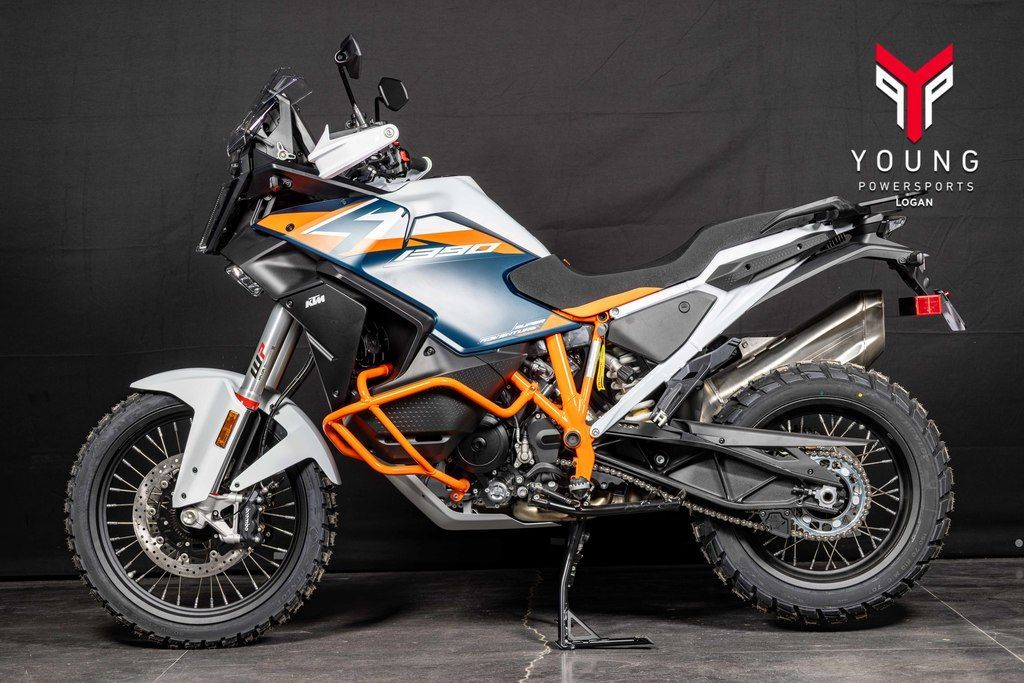 2026 KTM 1390 Super Adventure R