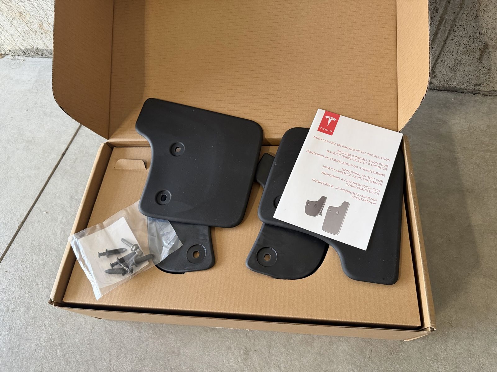 Tesla Model 3 Mud Flaps