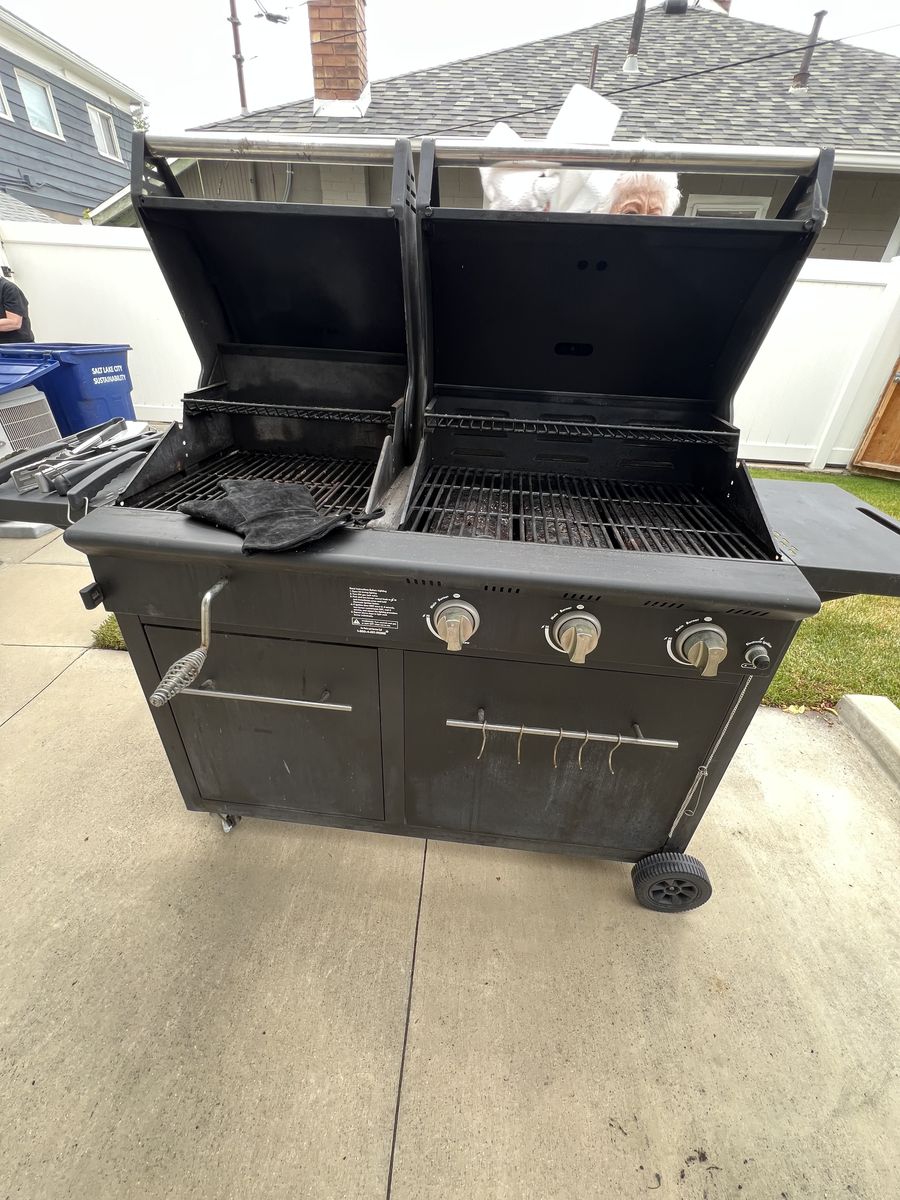 Charcoal/Propane grill