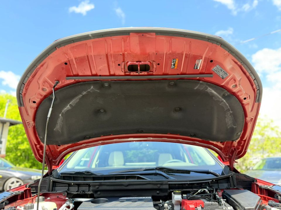 Main image 4