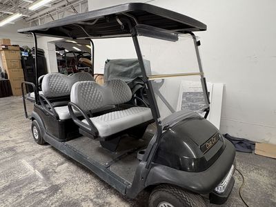 6 Passenger Club Cart
