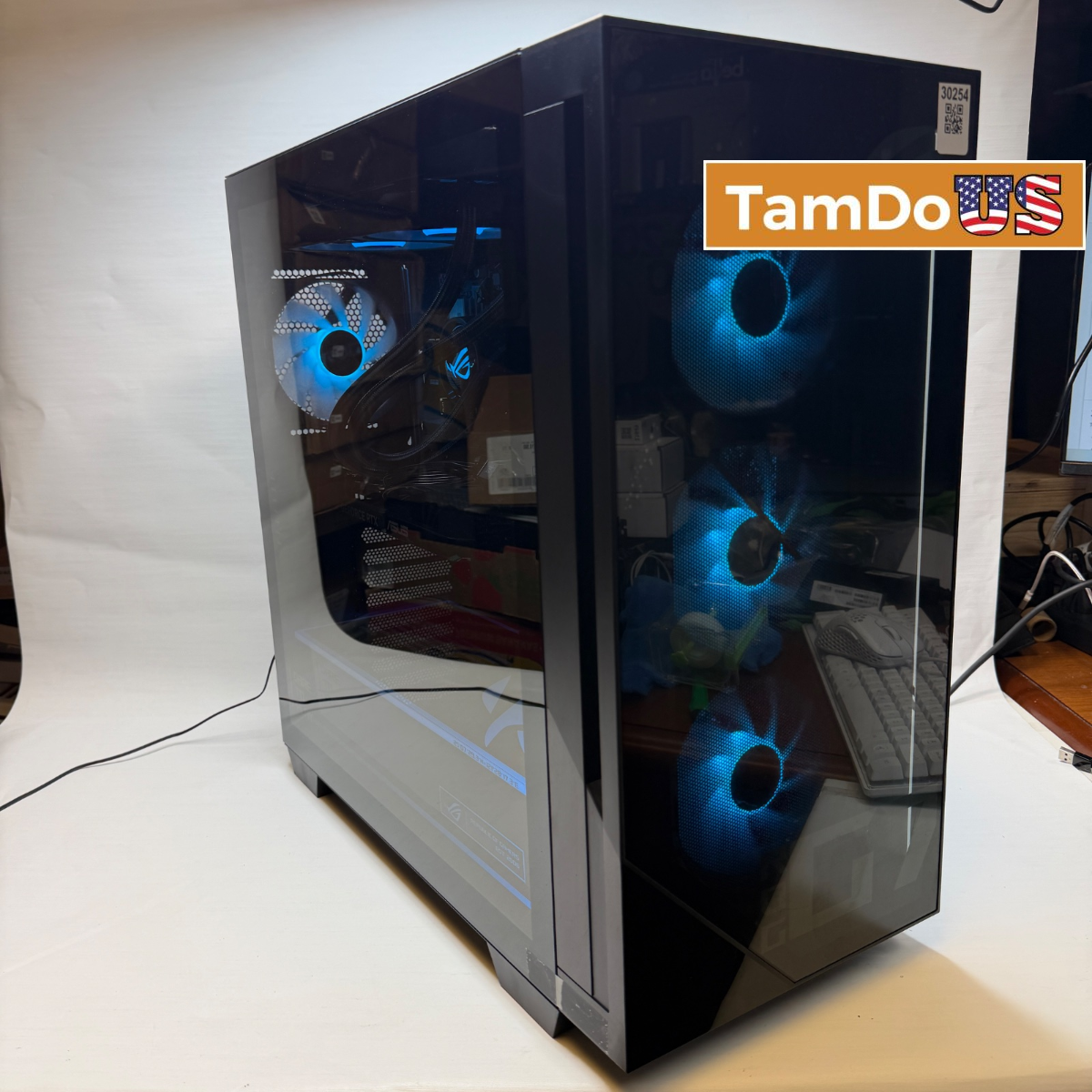 ASUS - ROG GM700 Gaming Desktop, Ryzen 7 8700F, 32GB DDR5, 1TB, RTX 5060 Ti 16GB