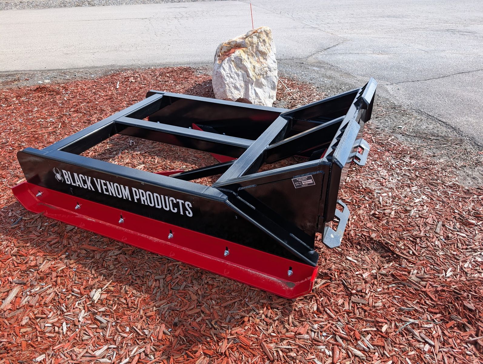 Pivot Track Filler by Black Venom Products 026539