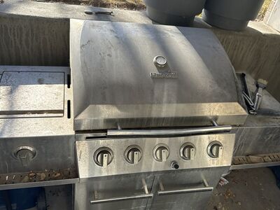 Charbroil grill