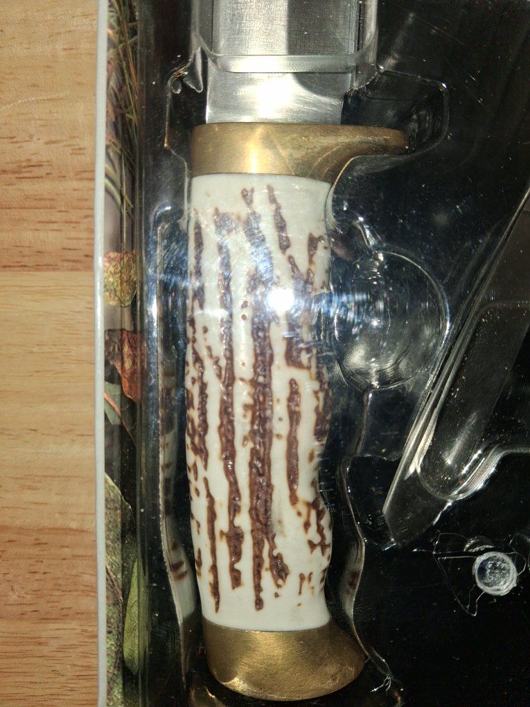 Main image 7