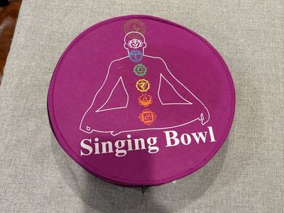 Brand new singing bowls for meditating 