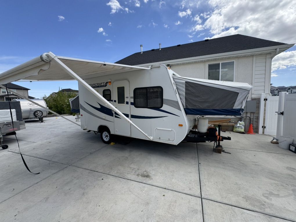 Mint Starcraft 175RK Sport UltraLite