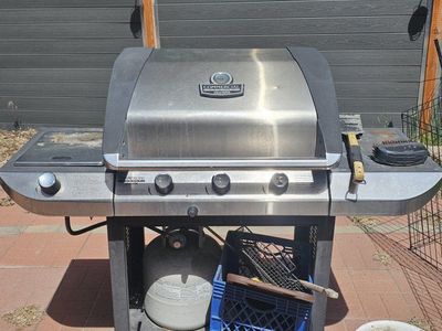 Propane Grill Char-Broil
