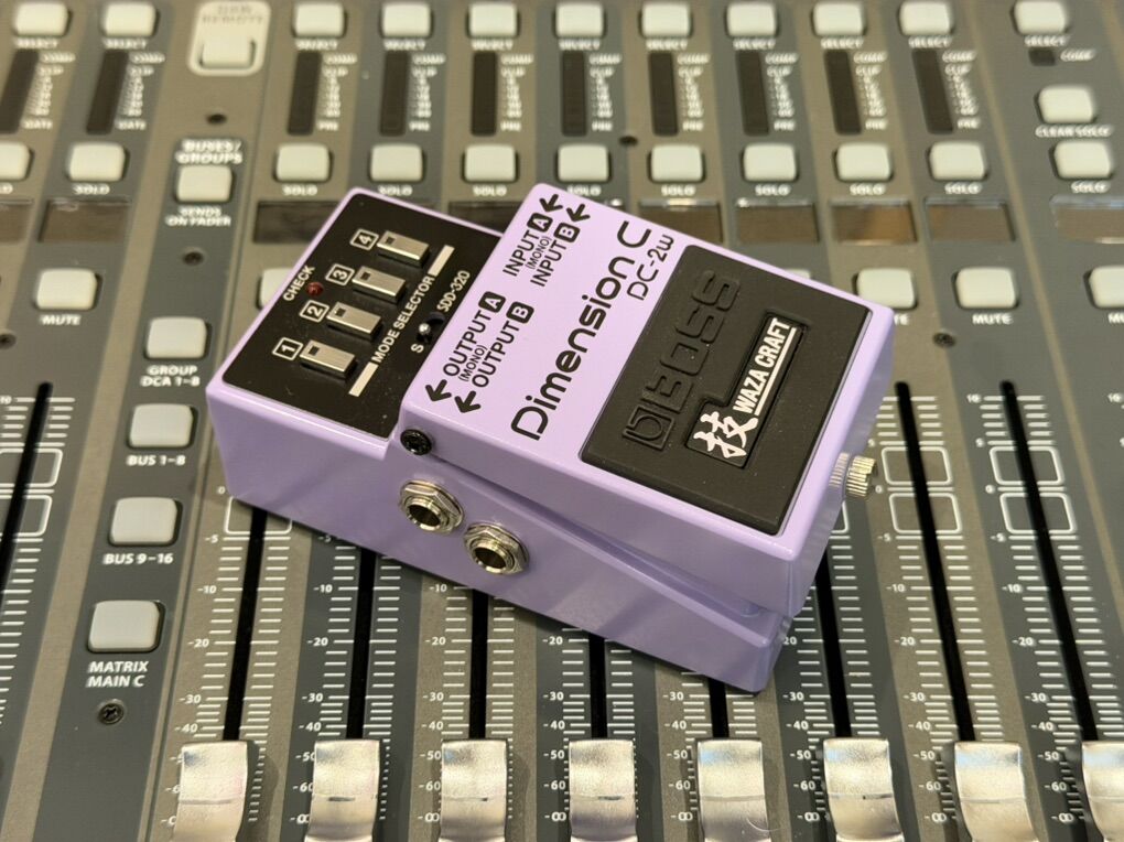 Boss DC-2 Dimension C Waza Craft