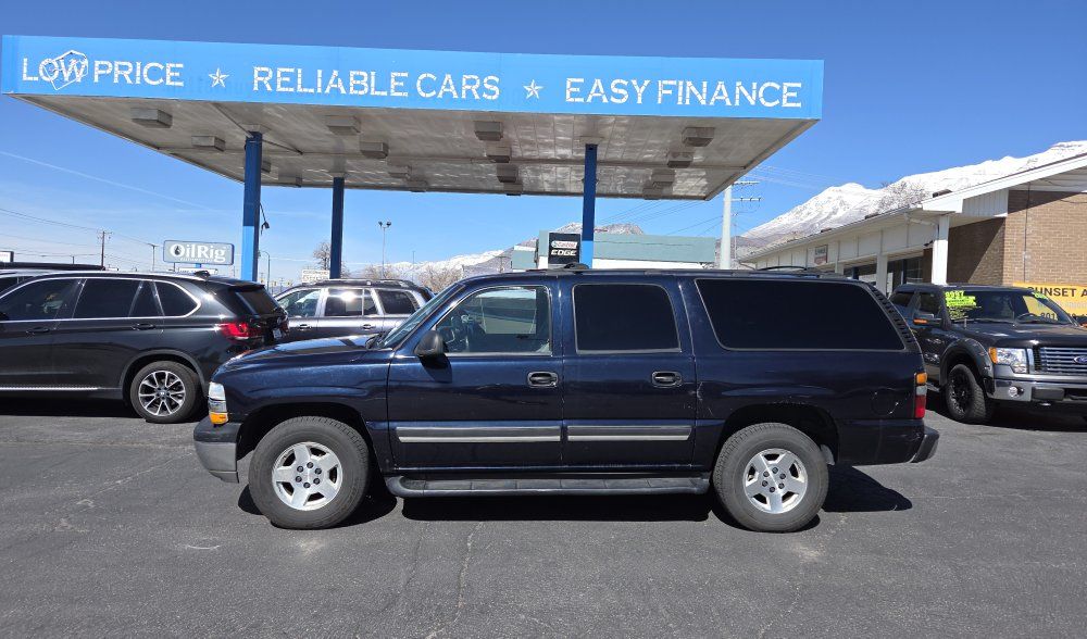 2004 CHEVROLET SUBURBAN 1500 LT