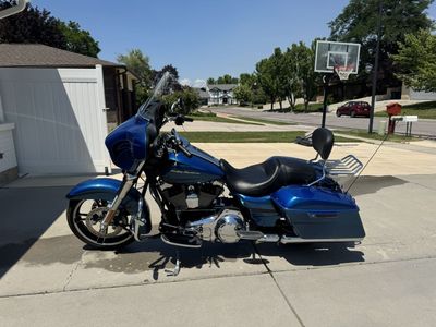 2014 Harley-Davidson FLHX Street Glide – Low Miles – $11,500