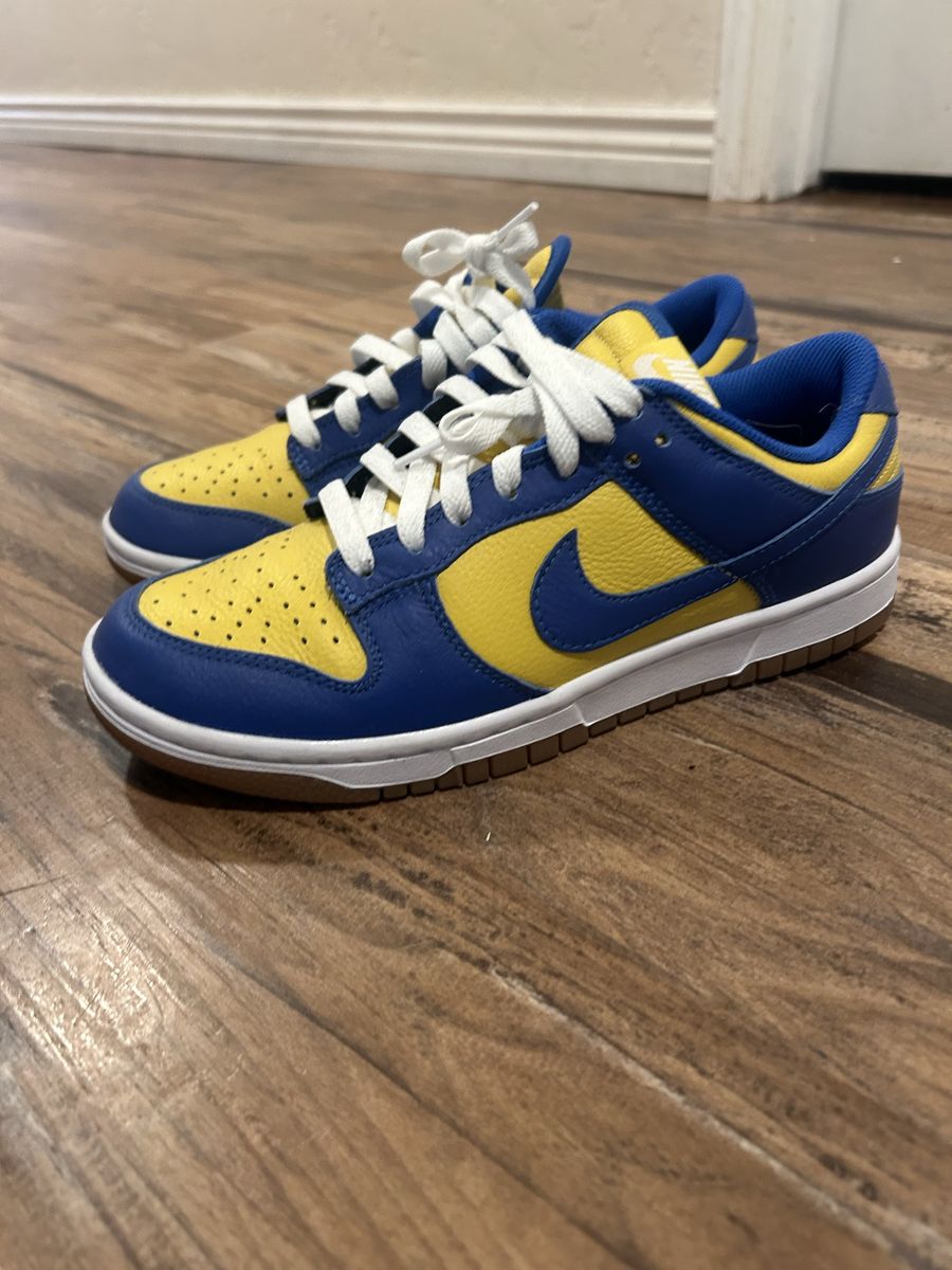 Nike low dunk- womens 8