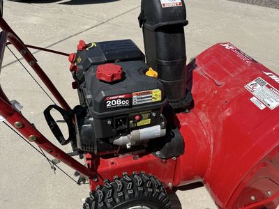 Troy-Bilt Squall 208cc 21" Single-Stage Gas Snow Blower - Excellent Condition