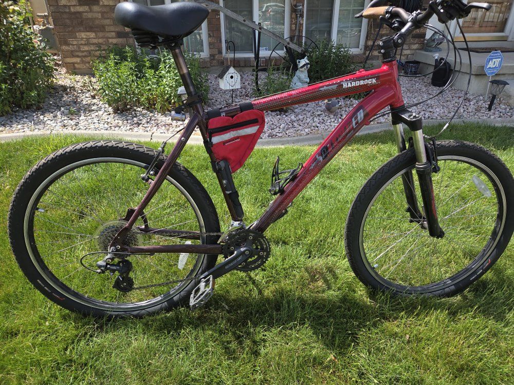 Specialized Hardrock bike