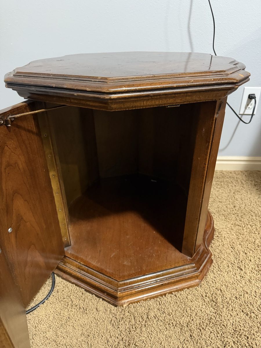 Main image 2