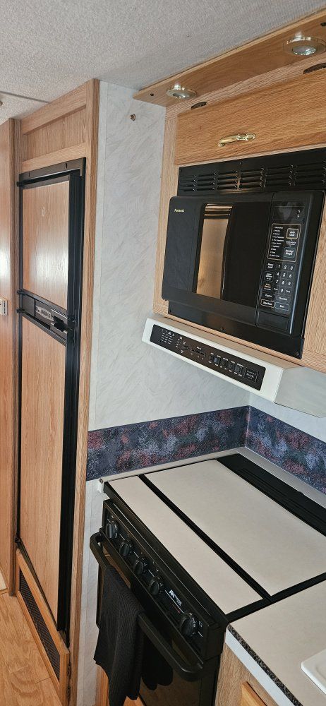 Main image 11