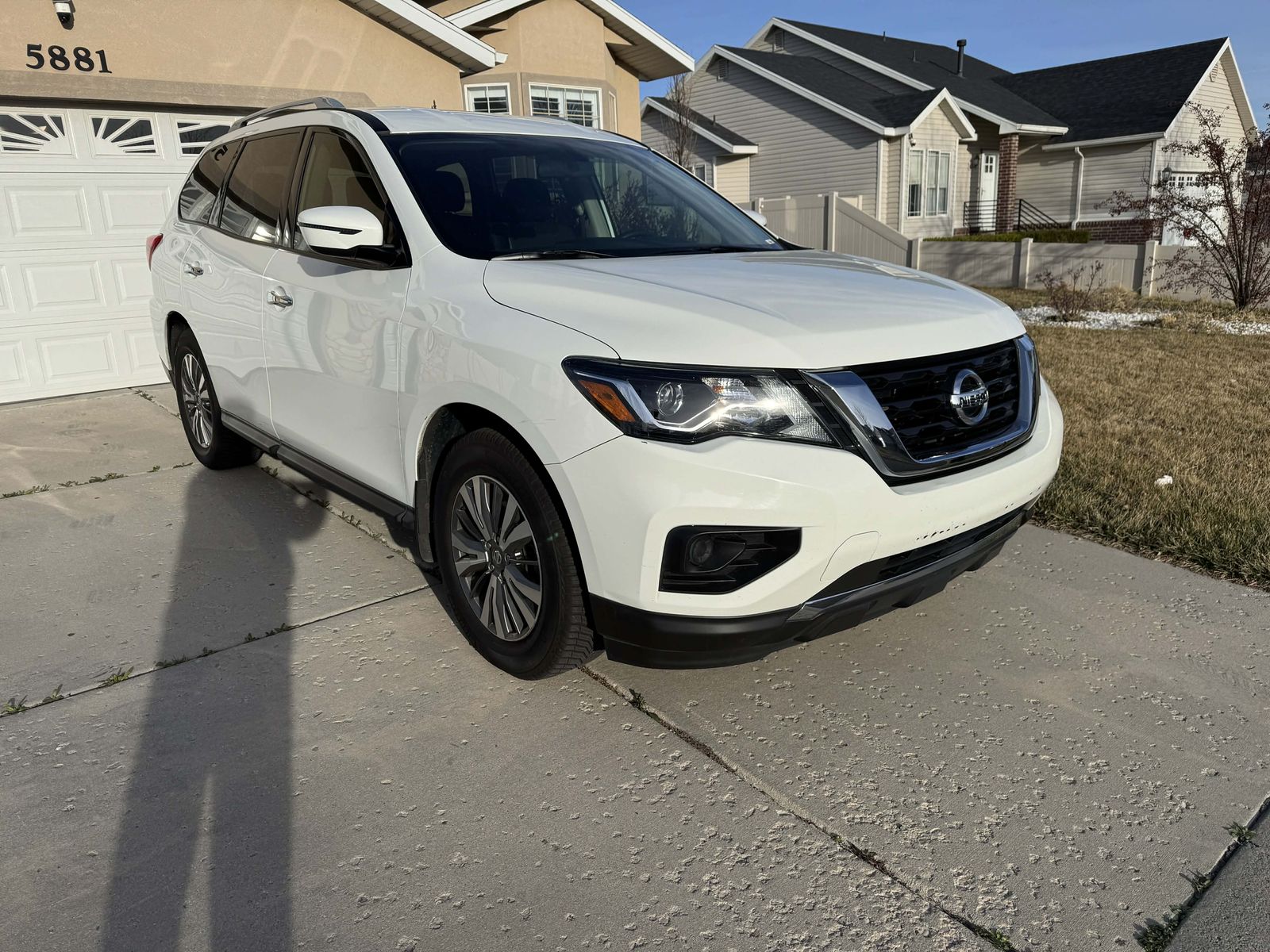 2019 Nissan Pathfinder S
