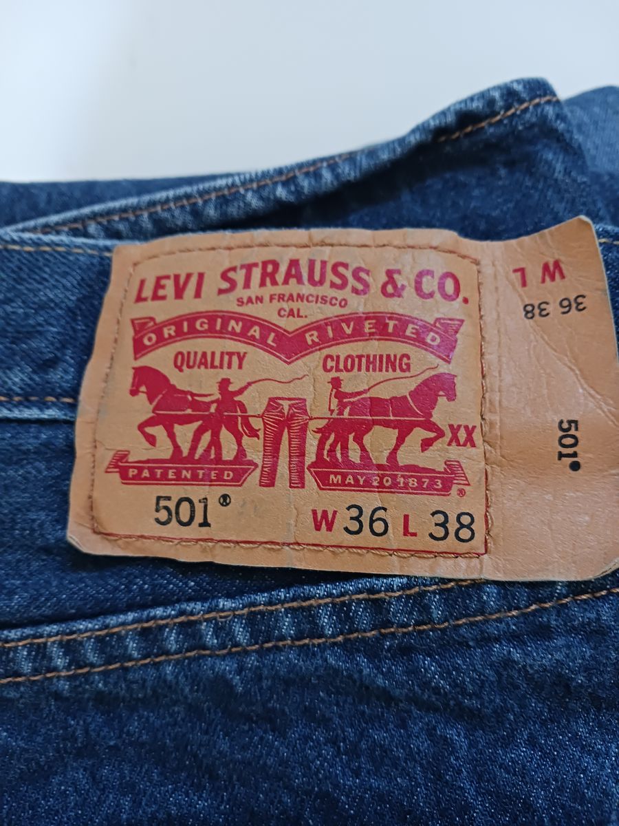 Levi 501 36X38 $10 cash each 10 pair available.