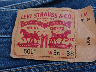 Levi 501 36X38 $10 cash each 10 pair available.