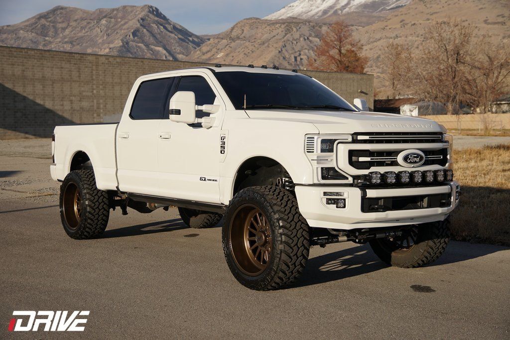 2022 Ford F-350 Super Duty Platinum
