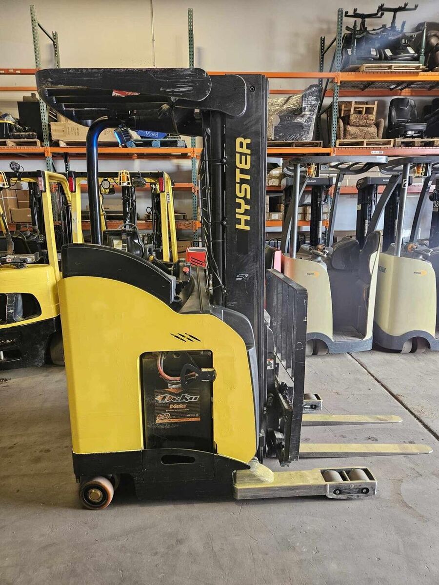 2017 Hyster N45ZR2 36v Reach Truck