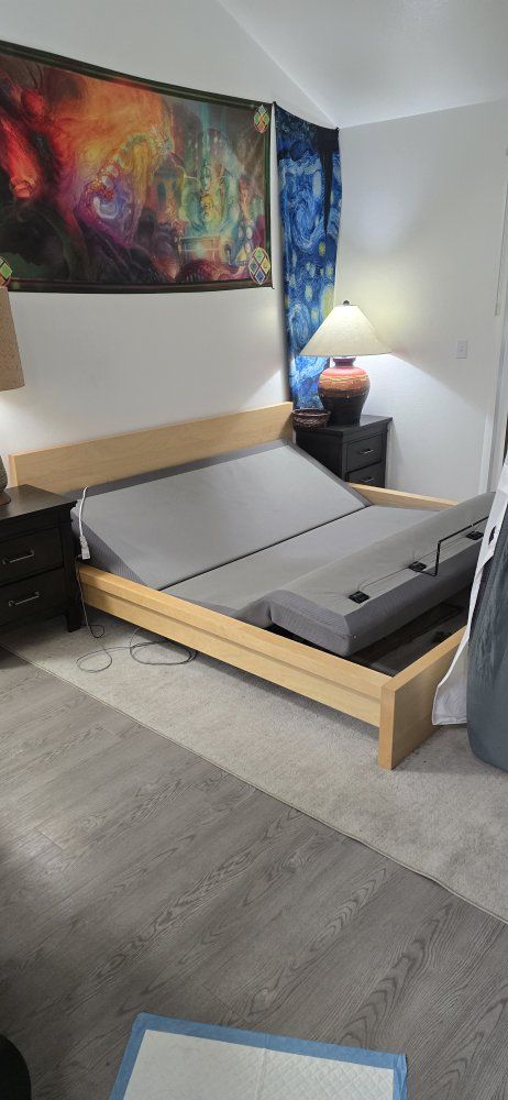 Adjustable bed Base