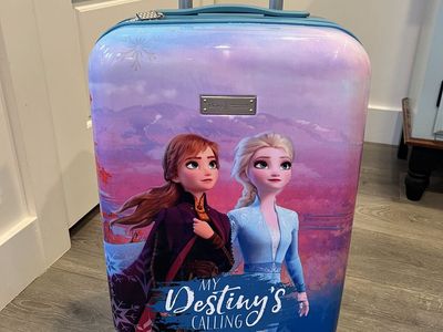 American Tourister Disney Frozen 2 Expandable Hardside Carry-On Spinner