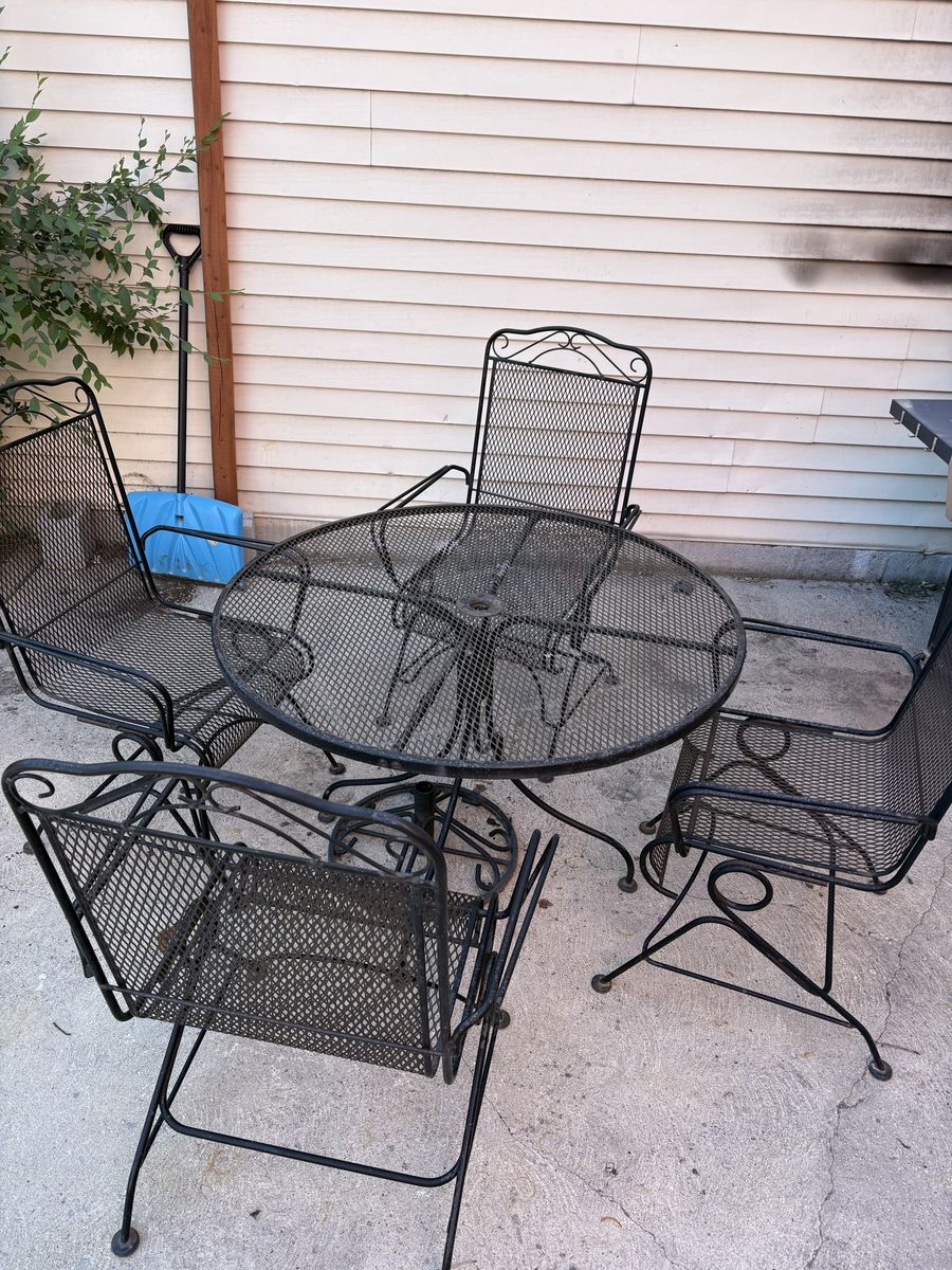 Patio set