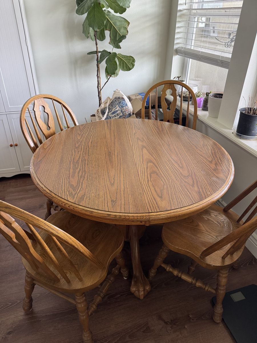 Round Oak Dining Table with 4 Chairs - Classic Wood Pedestal Design