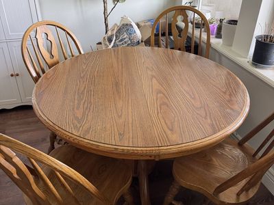 Round Oak Dining Table with 4 Chairs - Classic Wood Pedestal Design