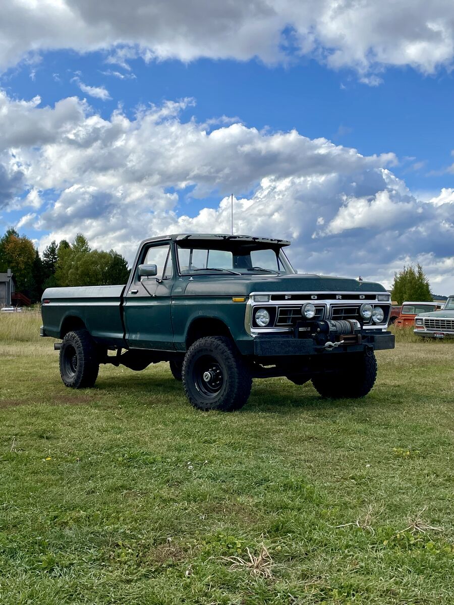 1977 Ford F-250 Base