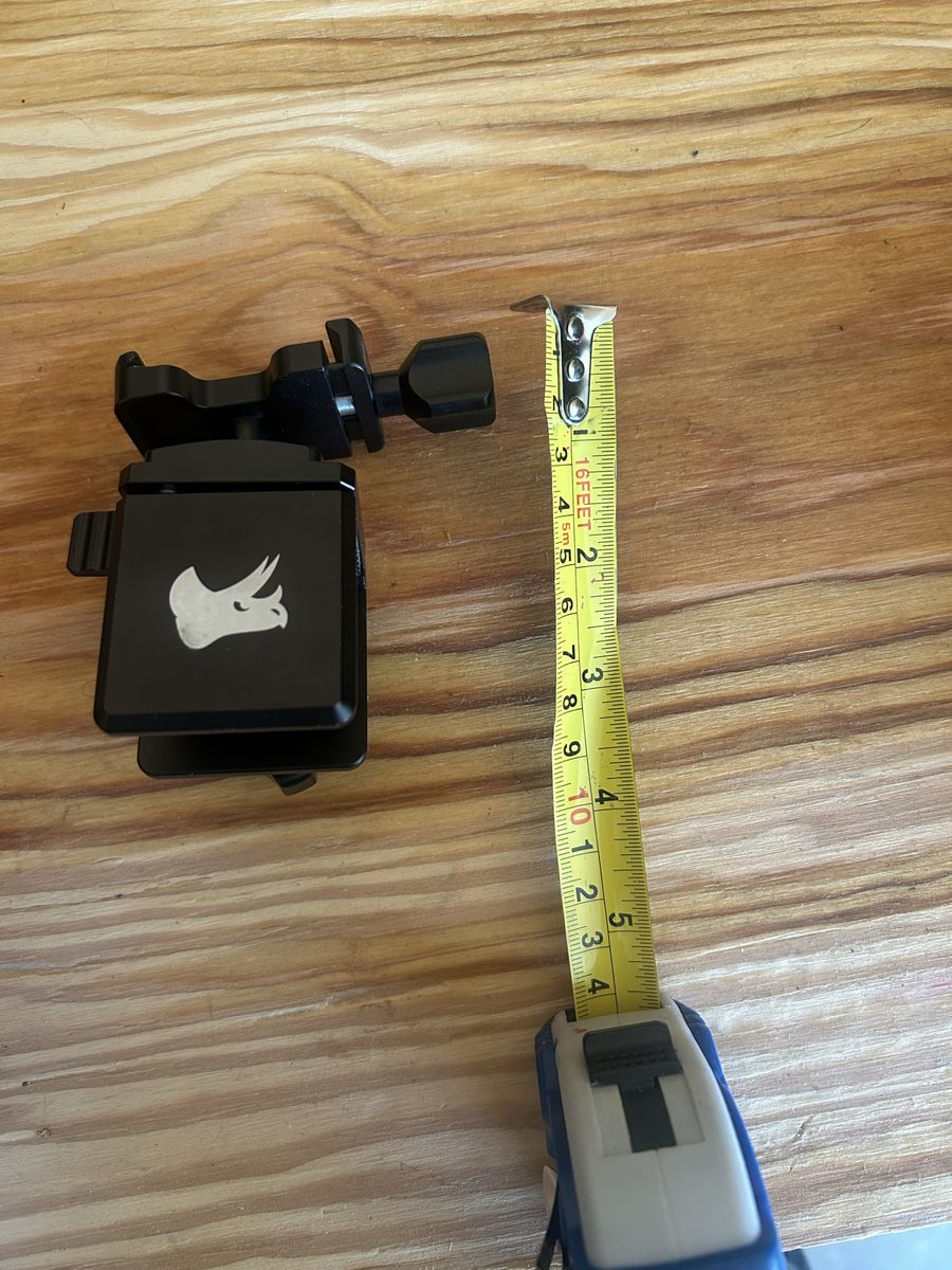 Tricer RH Window Mount