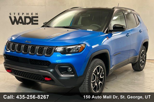 2025 Jeep Compass Trailhawk