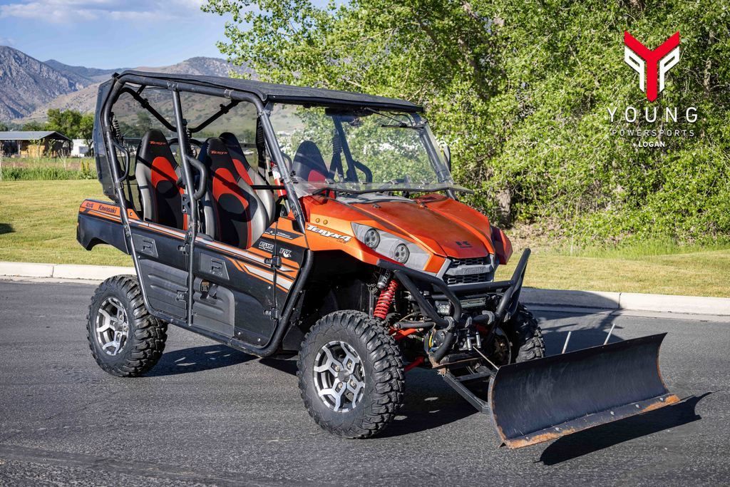 2017 Kawasaki Teryx4™ LE