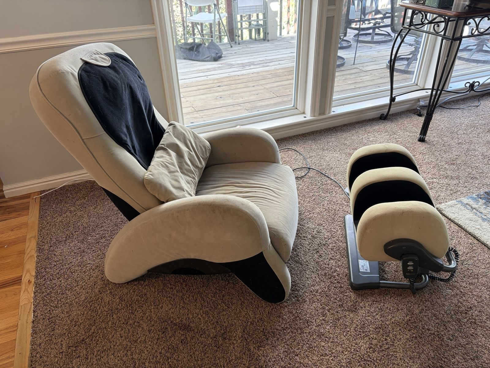 iJoy Massage Chair + Robotic Calf & Foot Massager