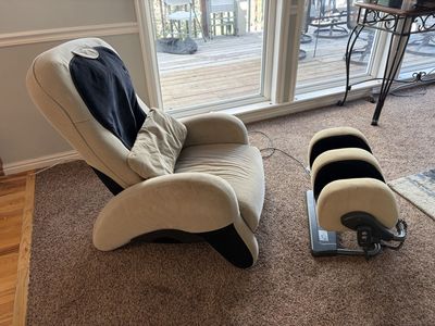 iJoy Massage Chair + Robotic Calf & Foot Massager
