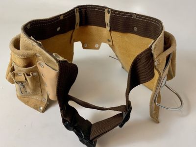 Used Leather Tool Belt, Multi-Pocket, Quick Release Buckle, Carpenter, Construction