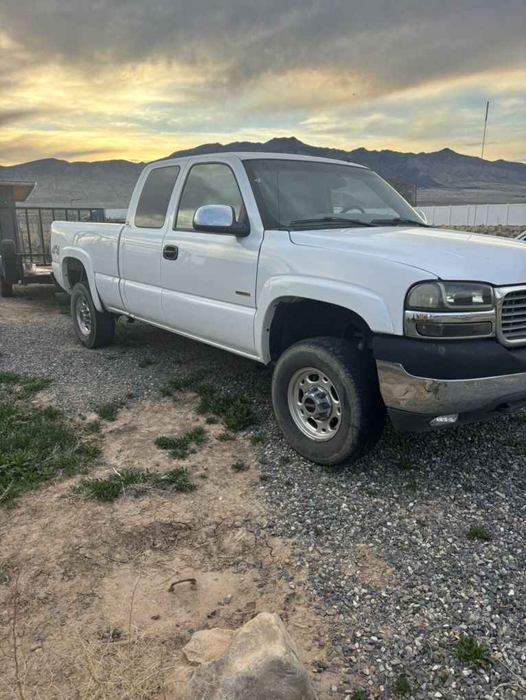 2002 GMC 2500
