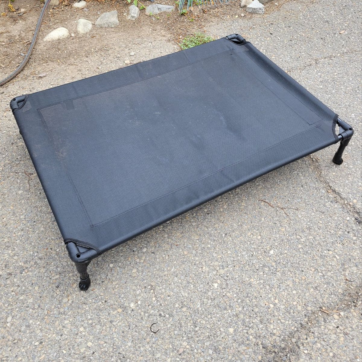 Veehoo Elevated Dog Bed Large Black