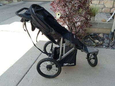 Joovy Zoom 360 Ultralight Jogging Single Stroller