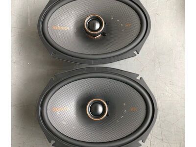 Kicker ksc690 6x9s new