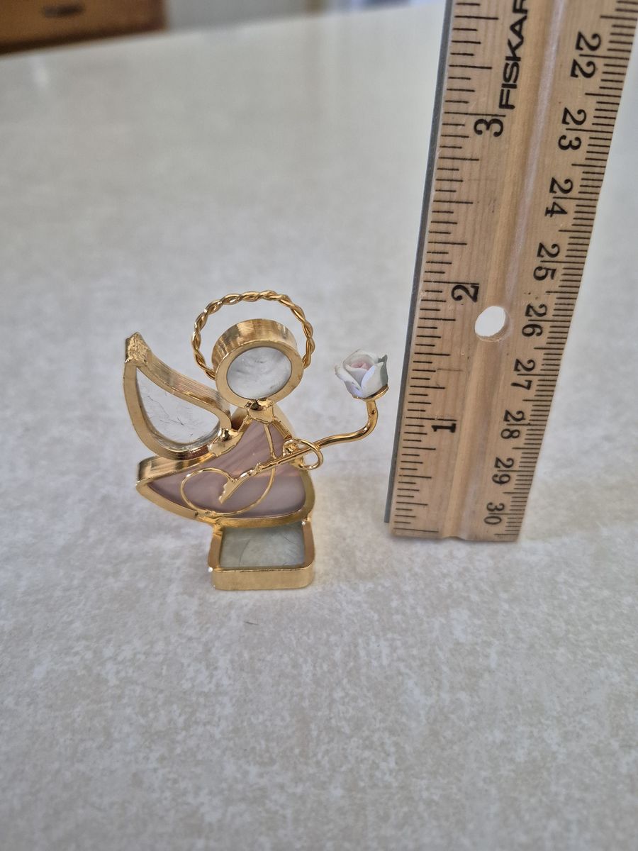 Decorative, collectible miniature angel