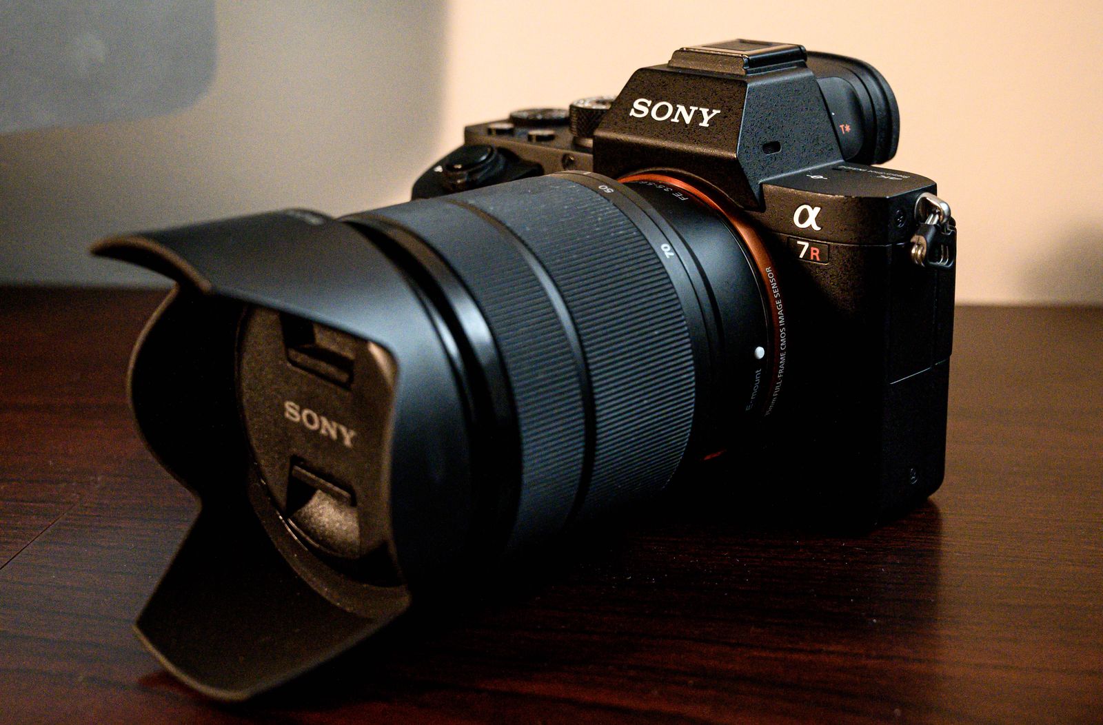 Sony AR7 II Full-Frame Camera Excellent Condition Also consider selling as a kit with 3 lenses. 